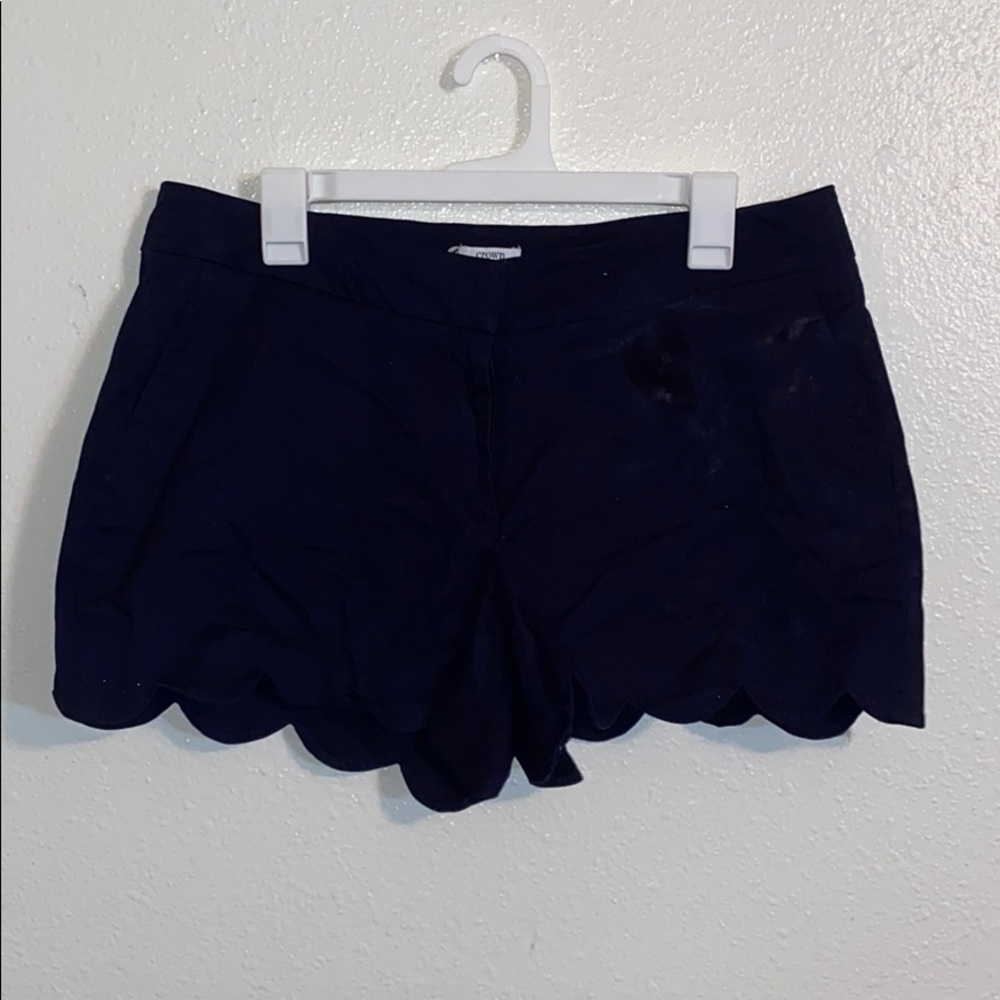 Navy crown and ivy
